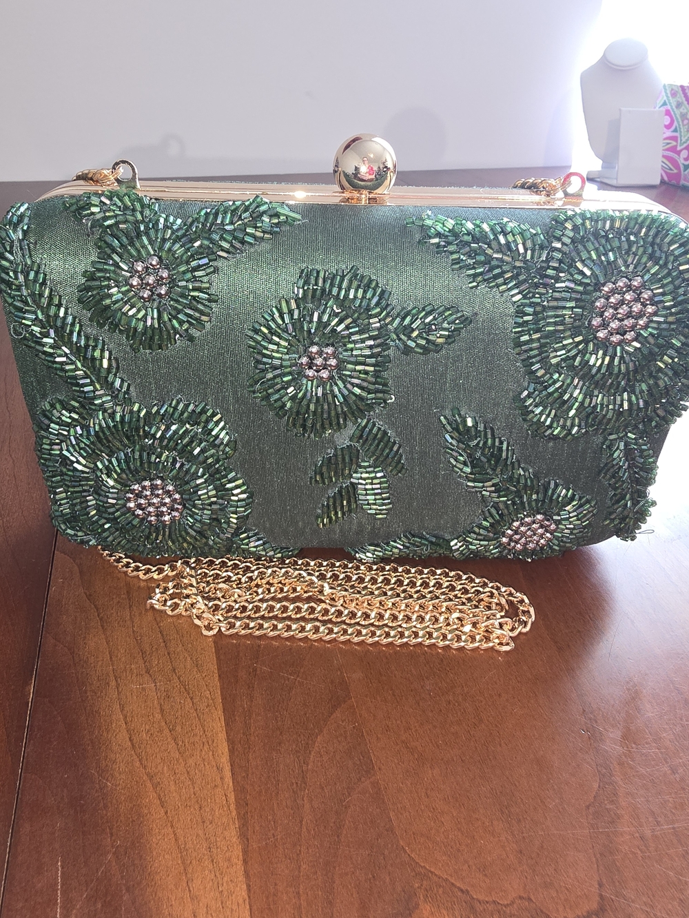Antonio Melani Green Beaded Floral Evening Clutch with Gold Chain, Like New!